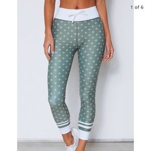 Sarah’s Day White Jasmine Leggings Olive Clover